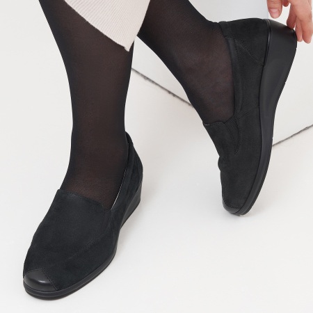 Туфли женские CAPRICE