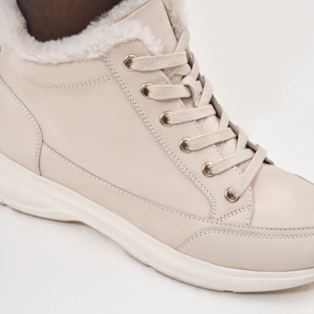 Ботинки женские CAPRICE