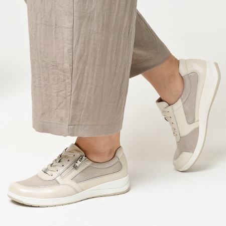 Полуботинки женские CAPRICE