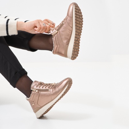 Кроссовки женские CAPRICE