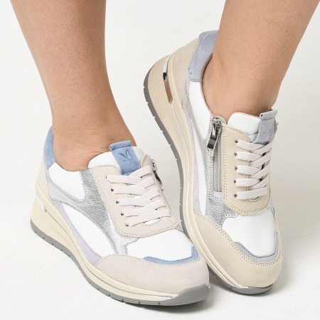 Кроссовки женские CAPRICE