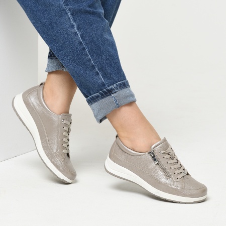 Кроссовки женские CAPRICE