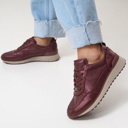 Кроссовки женские CAPRICE