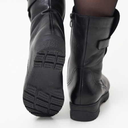 Полусапоги женские CAPRICE